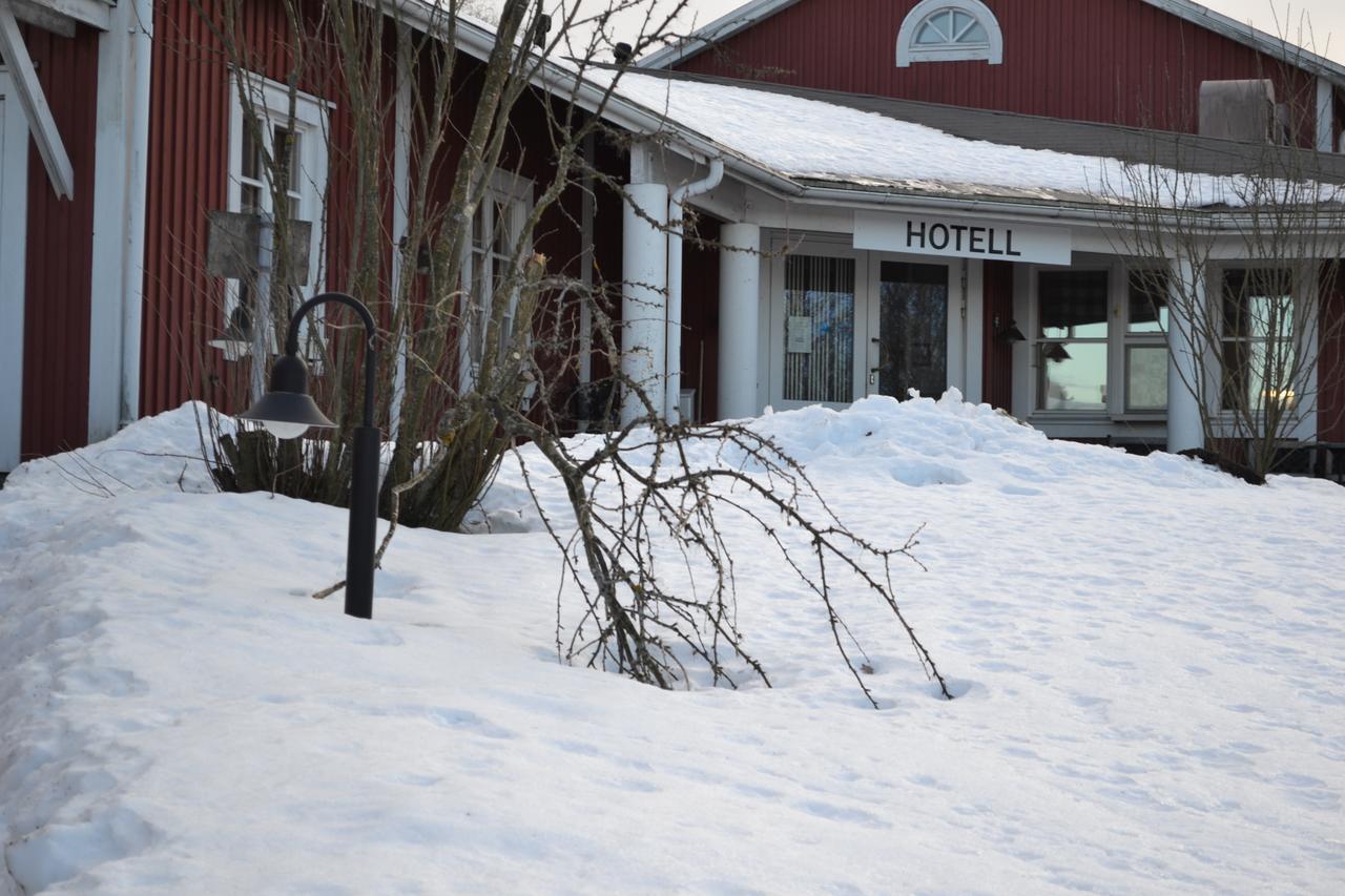 Juthbacka Hotell Uusikaarlepyy Exterior foto